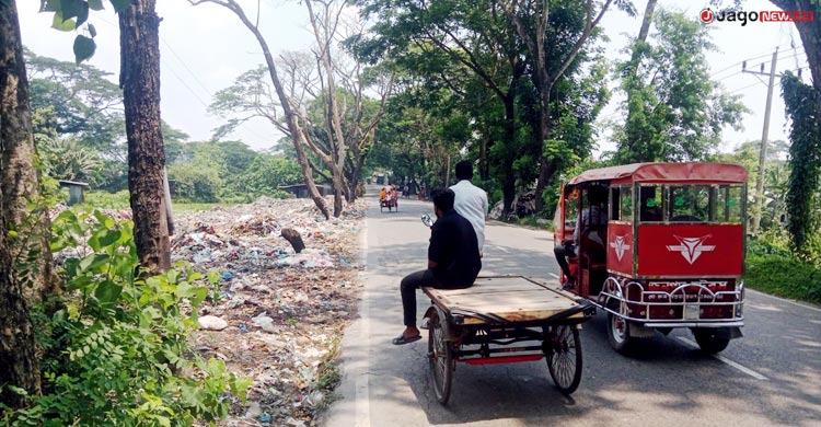 বর্জ্য ফেলার জায়গা নেই, বাতাসে ছড়াচ্ছে বিষ