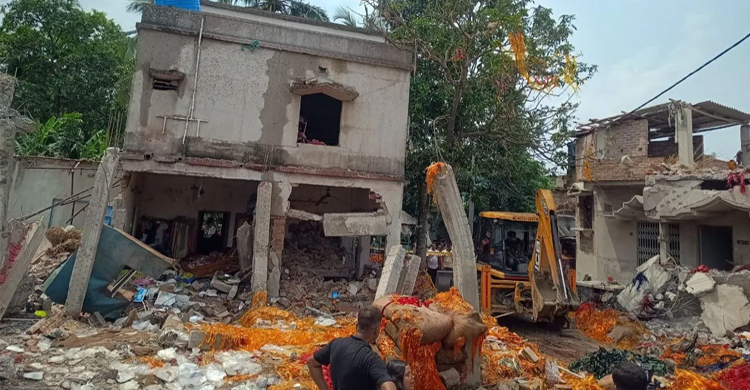 দত্তপুকুর বিস্ফোরণে নিহত বেড়ে ৯, গ্রেফতার ১