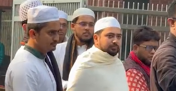 খালেদা জিয়ার জানাজায় আসলেন নাহিদ, সারজিসরা