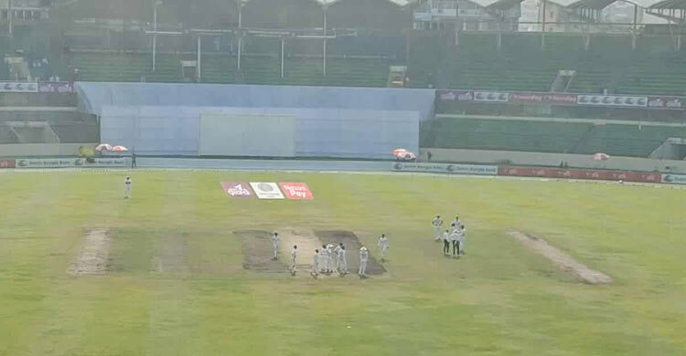 প্রচণ্ড ভূমিকম্পে শেরে বাংলায় খেলা বন্ধ ছিল ৩ মিনিট