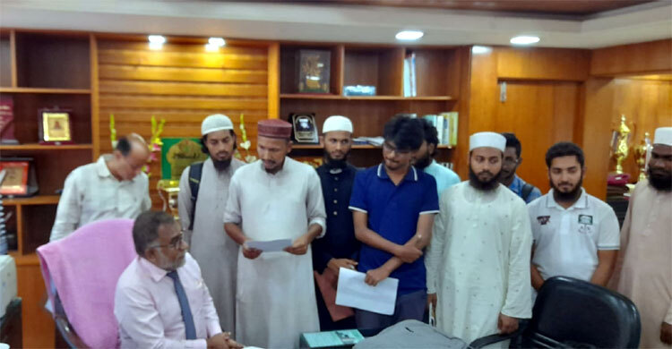 ইকসু গঠনসহ ১০ দাবিতে ছাত্র আন্দোলনের স্মারকলিপি