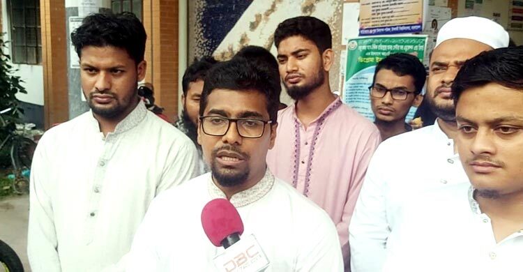 বামরা ৮ মিনিট কথা বললে ৭ মিনিটই শিবিরের বিরুদ্ধে অভিযোগ করে