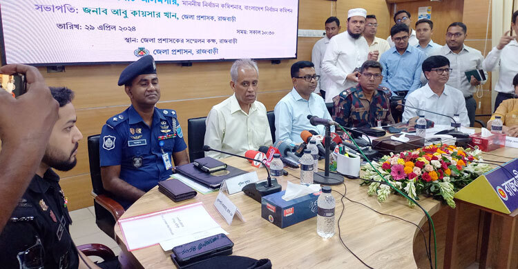 মানুষের আস্থা ফিরেছে, দাবদাহেও ভালো ভোট হবে: ইসি আলমগীর