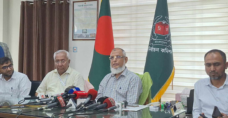 EC redraws boundaries of 39 constituencies, average 4,20,000 voters per constituency