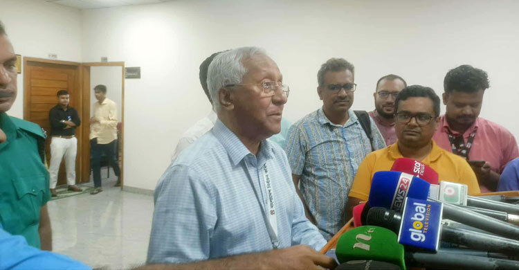 ভোটকেন্দ্র প্রস্তুত করতে মাঠপর্যায়ে ইসির নির্দেশ