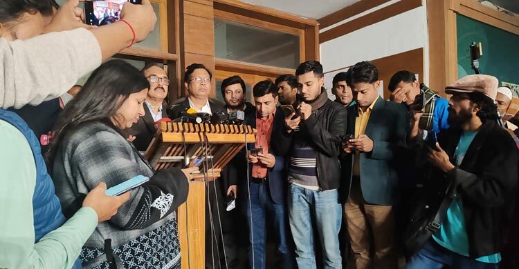 ঢাকার ১৩টি আসনে বৈধ মনোনয়নপত্র ১১৯টি, বাতিল ৫৪টি