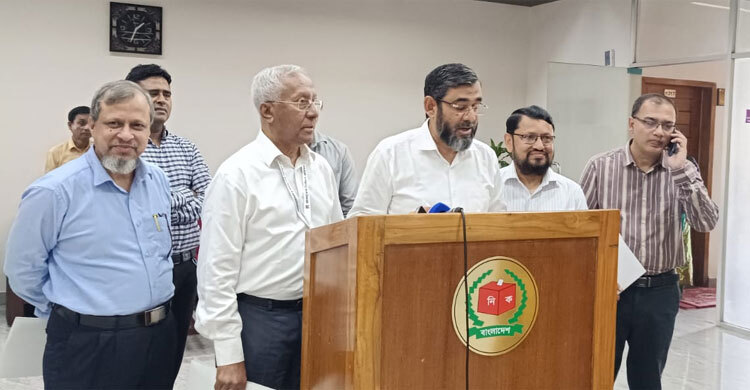 It’s up to govt to fix which polls to take place when: EC Sanaullah