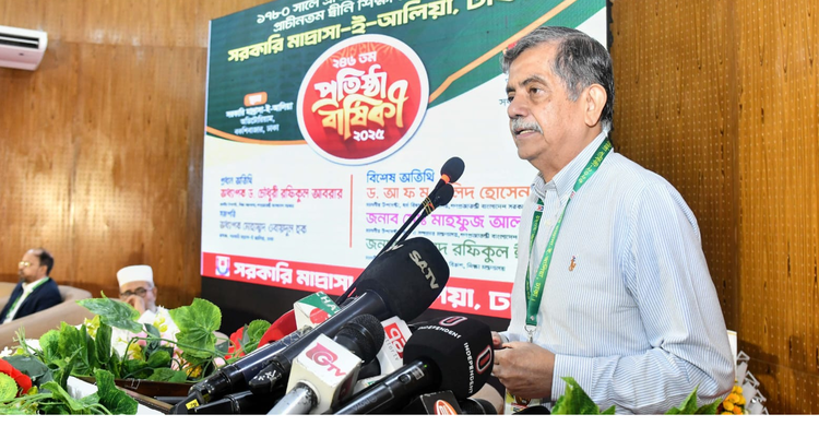 রাজনৈতিক দুষ্টচক্র শিক্ষাপ্রতিষ্ঠান দখলে নিয়েছে: শিক্ষা উপদেষ্টা