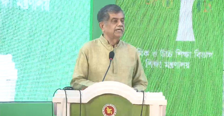 পরীক্ষা নয়, শিক্ষার্থীদের জীবনের জন্য প্রস্তুত করতে হবে