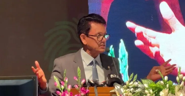 শিক্ষাপ্রতিষ্ঠানে ৩ দিন অনলাইন, ৩ দিন অফলাইনে ক্লাস: শিক্ষামন্ত্রী