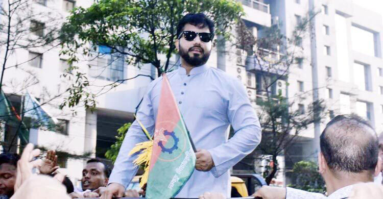 ইশরাক হোসেনকে আজকের মধ্যে শপথ পড়াতে লিগ্যাল নোটিশ