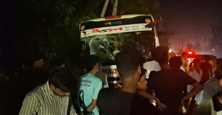 কর্ণফুলীতে বাস-লেগুনা সংঘর্ষে আহত আরও একজনের মৃত্যু