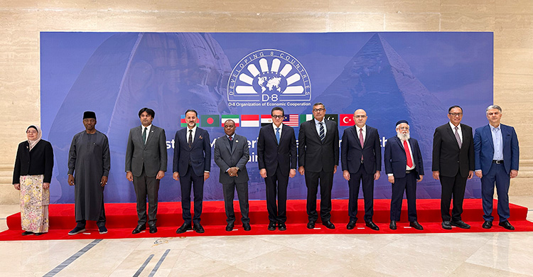 ডি-৮ বৈঠকে তুলে ধরা হলো স্বাস্থ্যখাতে বাংলাদেশের সাফল্য