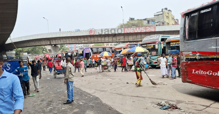 যাত্রীর চাপহীন নির্বিঘ্ন ঈদযাত্রা