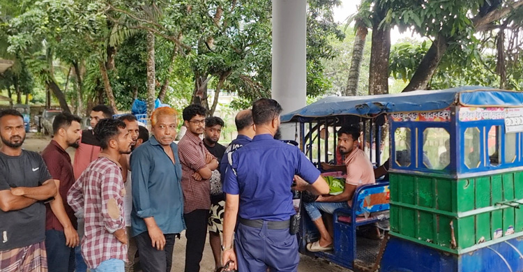চাঁদপুরে বিদ্যুৎস্পৃষ্টে দুজন নিহত