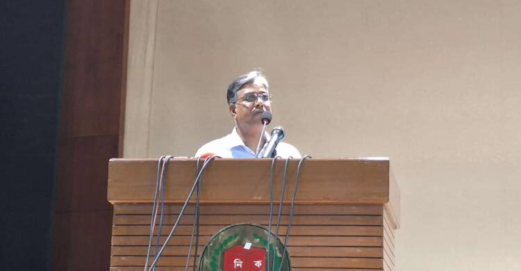 রিটার্নিং কর্মকর্তার দায়িত্ব ইসি কর্মকর্তাদের দেওয়ার দাবি