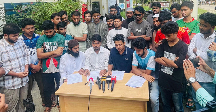 শাকসু নির্বাচনের রোডম্যাপের দাবিতে শিক্ষার্থীদের কর্মসূচি ঘোষণা