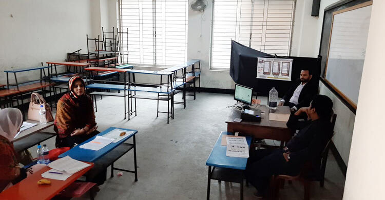 ভোটকক্ষে সাংবাদিকরা কী করতে পারবেন, কী পারবেন না