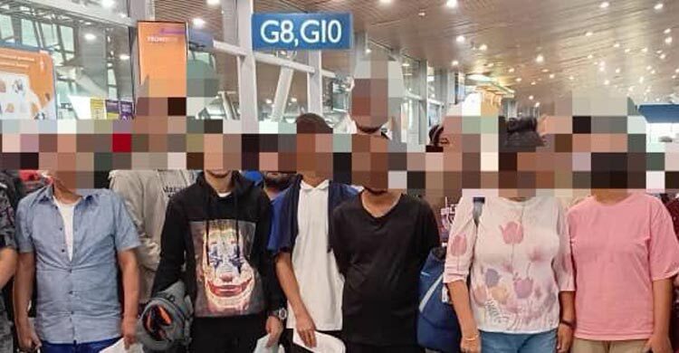 ৪৯ বাংলাদেশিকে ফেরত পাঠালো মালয়েশিয়া