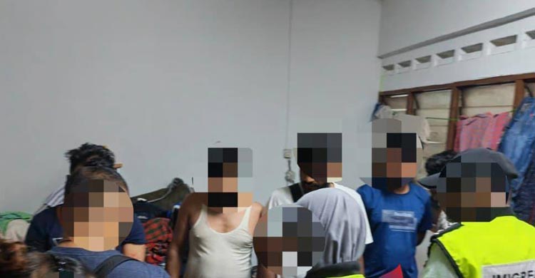 মালয়েশিয়ার জোহর রাজ্যে বাংলাদেশিসহ ৩৯ প্রবাসী আটক
