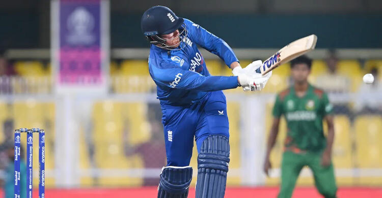 ইংলিশদের মারকুটে ব্যাটিং, মোস্তাফিজ-শরিফুলদের লড়াই