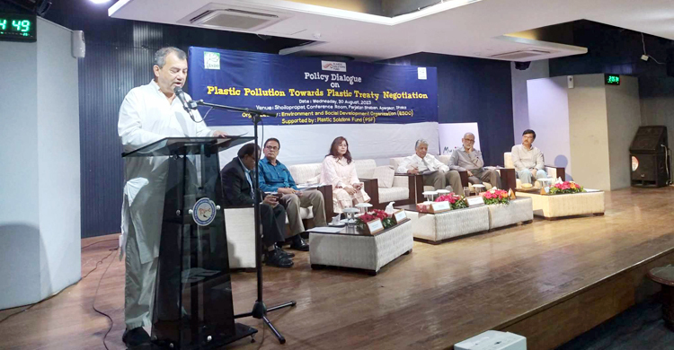 একবার ব্যবহারযোগ্য প্লাস্টিকের ওপর নিষেধাজ্ঞার আহ্বান