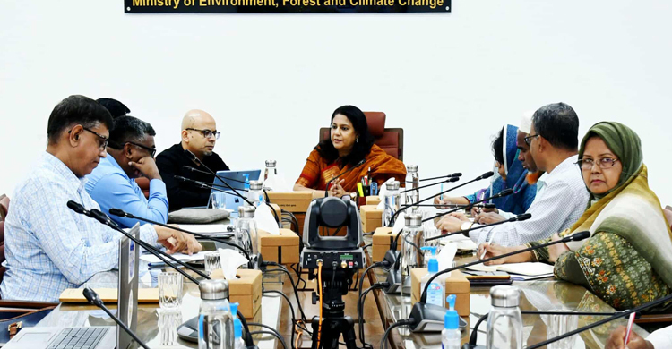 প্রযুক্তিনির্ভর বন নজরদারিতে যাচ্ছে বাংলাদেশ: পরিবেশ উপদেষ্টা