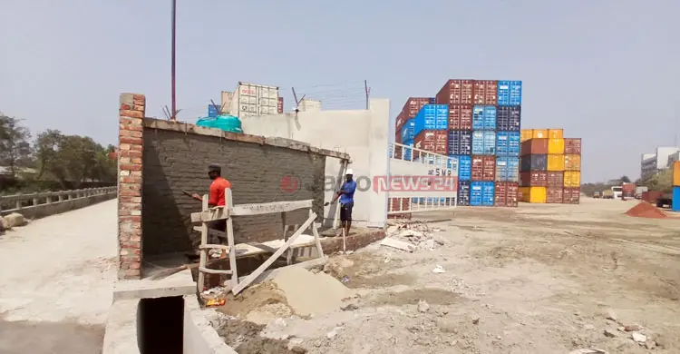 নীতিমালা ভেঙে বন্দরের কাছেই ডিপো অনুমোদন, প্রশ্নের মুখে কাস্টমস-বন্দর