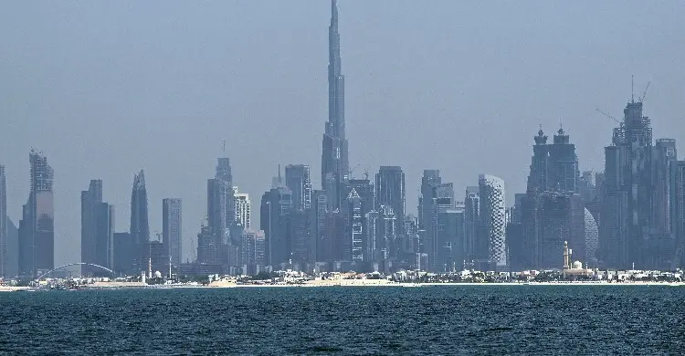 আন্তর্জাতিক সম্পর্ক নতুন করে পর্যালোচনা করবে আমিরাত