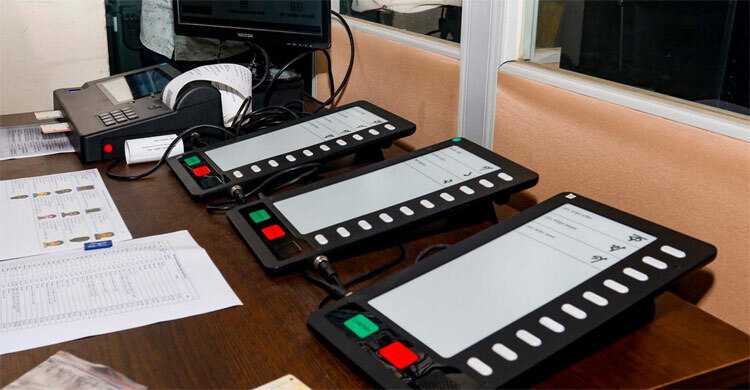 জাফর ইকবালরা কেন ইভিএমের পক্ষে ছিলেন, খতিয়ে দেখবে দুদক