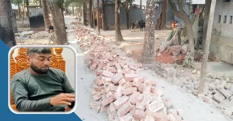 চাঁদা না পেয়ে সড়কের ইট তুলে ফেললো ডাবলু বাহিনী