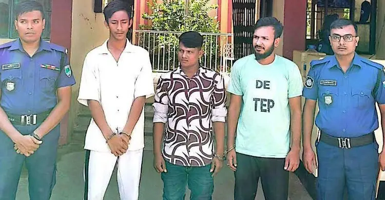 প্রেমিকাকে নিয়ে ঘুরতে বেরিয়ে মারধরের শিকার তরুণ, গ্রেফতার ৩