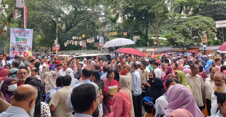 পরীক্ষাকেন্দ্রে চেয়ার রাখার নির্দেশ, মোতায়েন হচ্ছে স্কাউট-বিএনসিসি