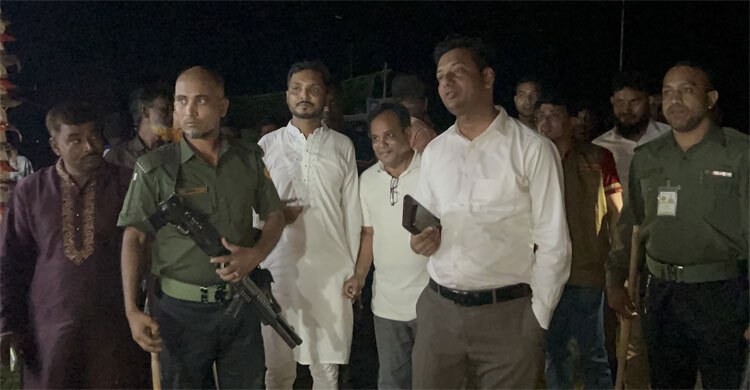 ফরিদপুরে অনুমতি ছাড়াই যাত্রাপালার আয়োজন, বন্ধ করলো প্রশাসন