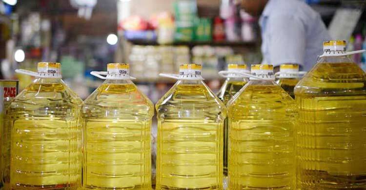 সরকারি অনুমোদন ছাড়াই বাজারে বাড়তি দামের ভোজ্যতেল