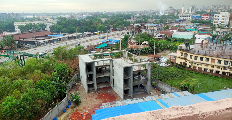 কারখানায় গ্যাসলাইনের লিকেজ থেকে বিস্ফোরণ, দগ্ধ ১৫