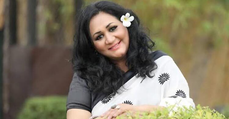 এবারের ঈদ খুব ইন্টারেস্টিং লাগছে: ফাহমিদা নবী