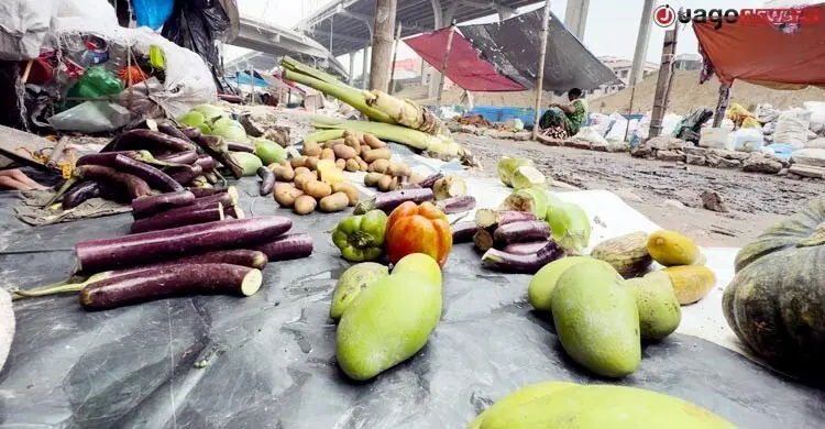 কী আছে ফকিন্নি বাজারে?