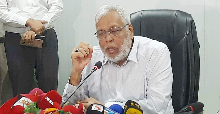 Reducing diesel price by just Tk 1.25 was challenging: Adviser