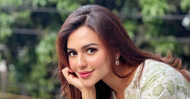 নুসরাত ফারিয়াকে গ্রেফতার প্রসঙ্গে যা বললেন অভিনেত্রী বাঁধন