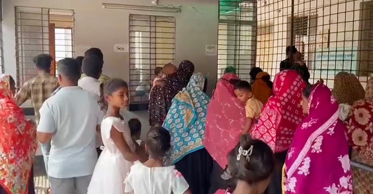 ফরিদপুরে একদিনে হাসপাতালে ভর্তি হামে আক্রান্ত ১০ শিশু