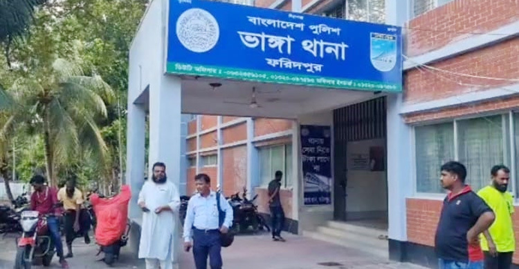 ফরিদপুরে ট্রেনে কাটা পড়ে যুবক নিহত