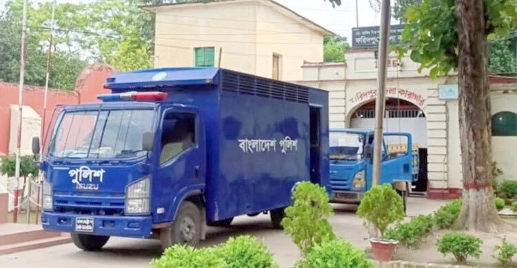 ফরিদপুরে পোস্টাল ব্যালটে ভোট দিবেন ৫২ কারাবন্দি