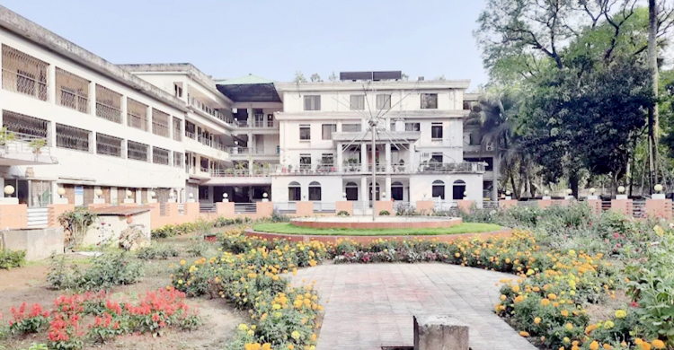 সার্ভারে পেমেন্ট দেখালেও অ্যাকাউন্টে যাচ্ছে না মাতৃত্বকালীন সহায়তা