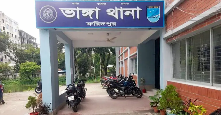 ২০ হাজার টাকায় ধর্ষণচেষ্টার দফারফা, থানায় জানালে গ্রামছাড়া করার হুমকি