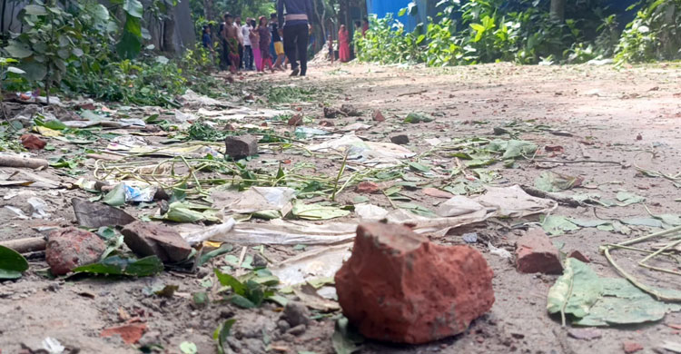 ফরিদপুরে ক্যারম খেলা নিয়ে দু&rsquo;পক্ষের সংঘর্ষ-ভাঙচুর, আহত ১৫