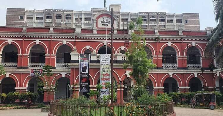 ফরিদপুরে প্রতিবন্ধী কিশোরীকে ধর্ষণের দায়ে একজনের মৃত্যুদণ্ড