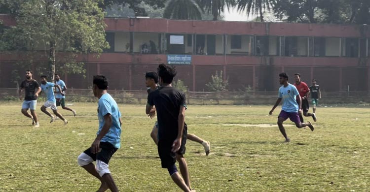 খেলোয়াড়দের ছাত্রদলের হুমকি, শিবিরের ফুটবল টুর্নামেন্ট পণ্ড