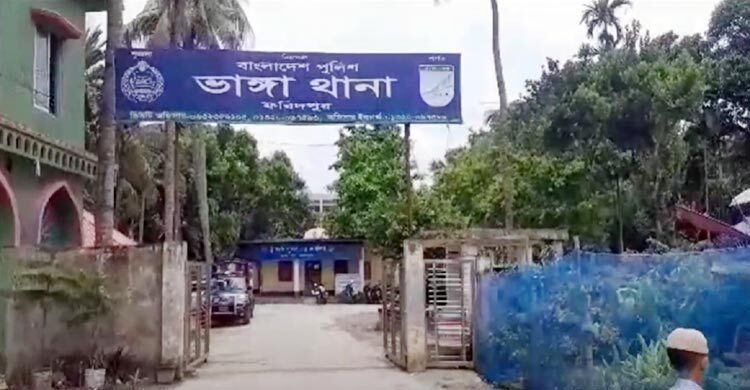 কুড়ালের মালিকানা নিয়ে ভাইদের মধ্যে সংঘর্ষ, আহত ১৪