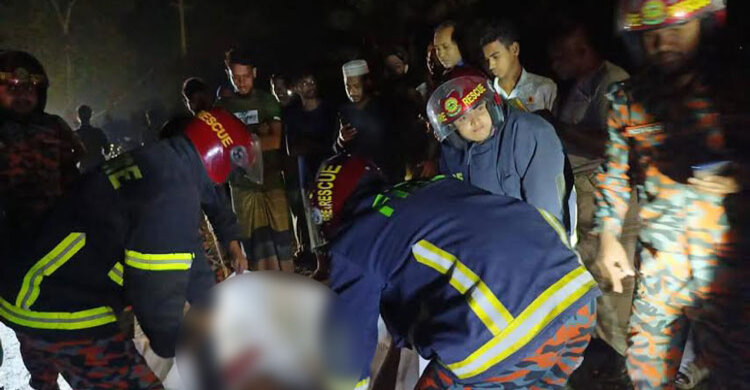 ফরিদপুরে গাড়ির ধাক্কায় প্রাণ গেল মোটরসাইকেল আরোহীর